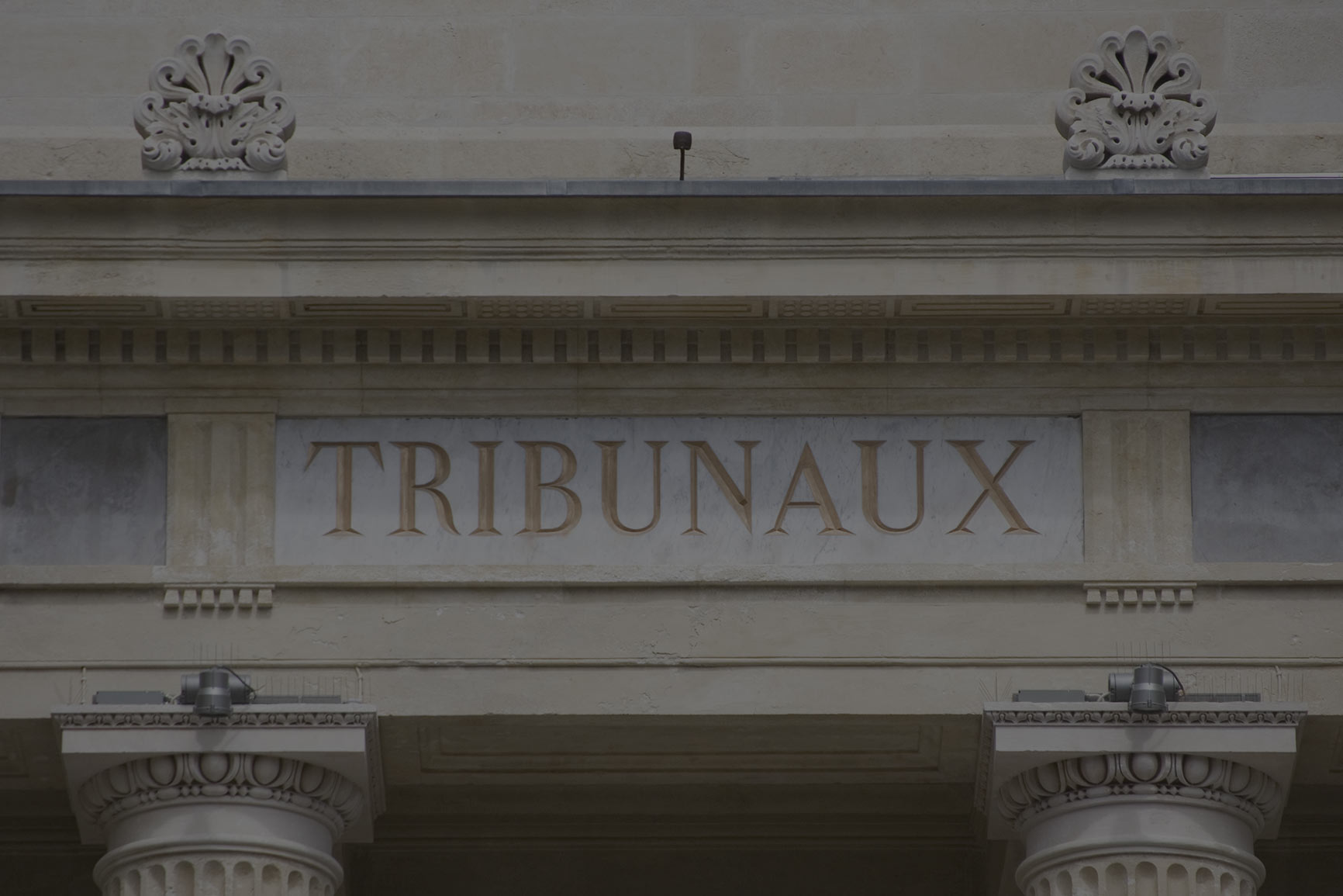 Avocat a Brest en droit pénal, juge d’application des peines, juges des enfants, tribunal correctionnel et tribunal de police